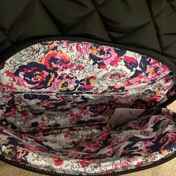 Vera Bradley Ultralight Compact Backpack NWT - Picture 9 of 15